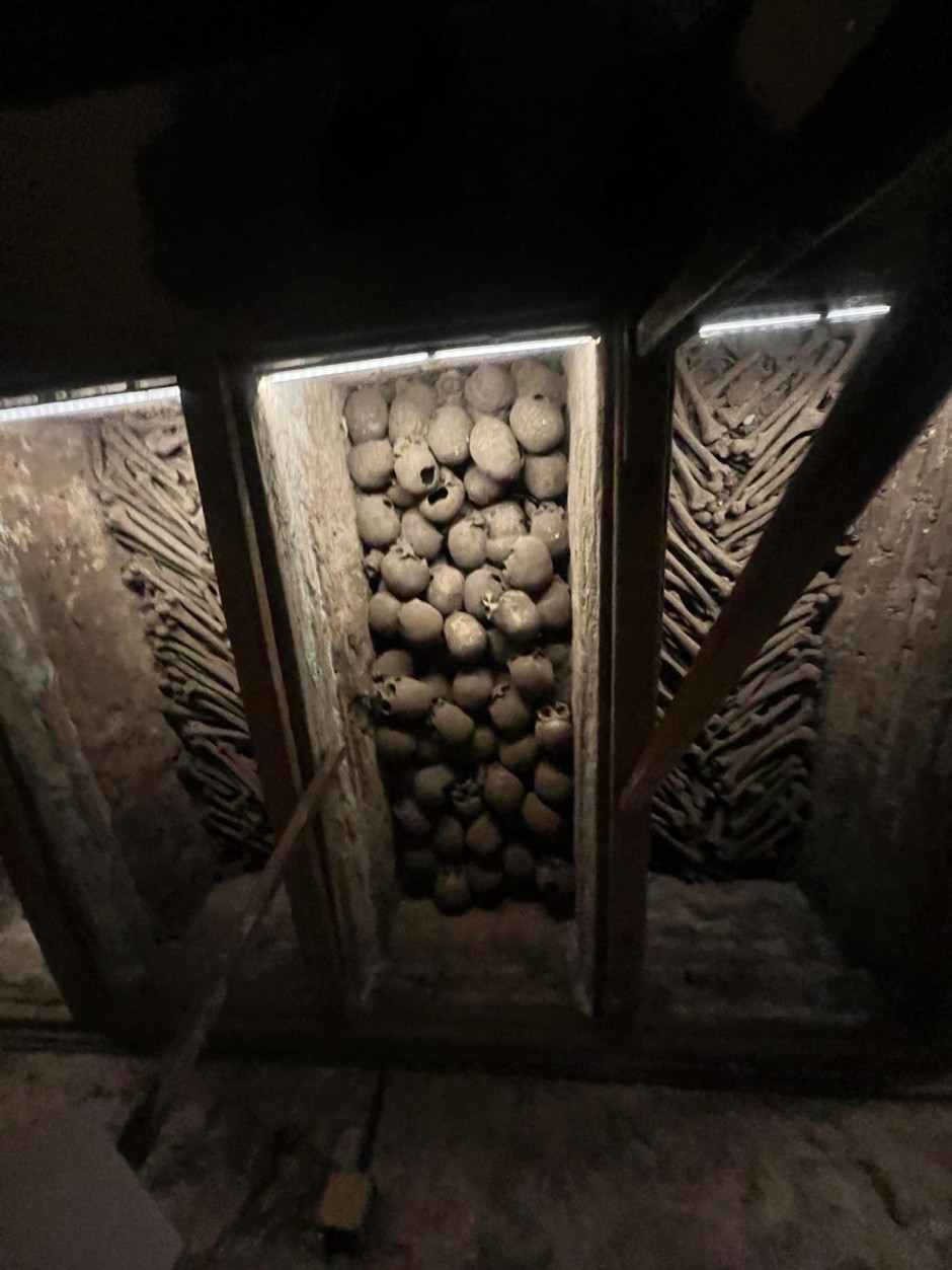 Lima City Tour & Catacombs - Image 11